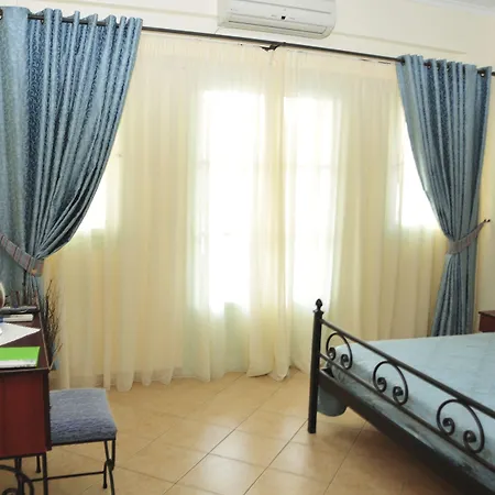 ベッド・アンド・ブレックファスト Kalya Kamári