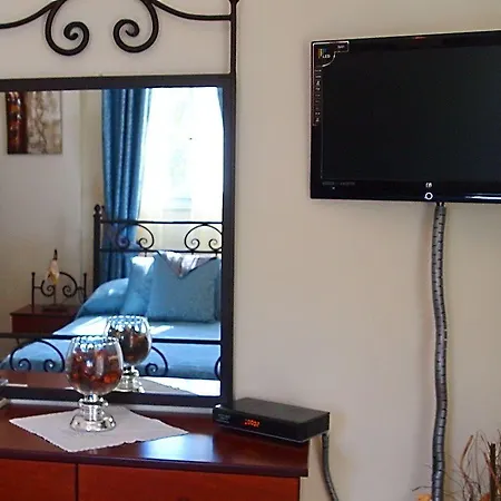 Panzió Kalya Kamári