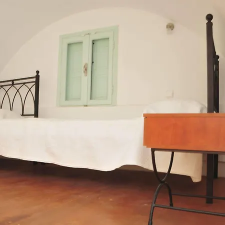 Bed & Breakfast Kalya Kamari (Santorini)