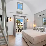 Kalya Oda ve Kahvaltı Kamári